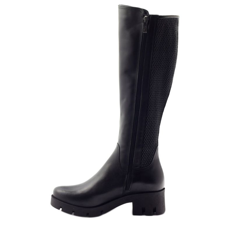 Botas pretas. Hit da moda Arka 2938 preto 2