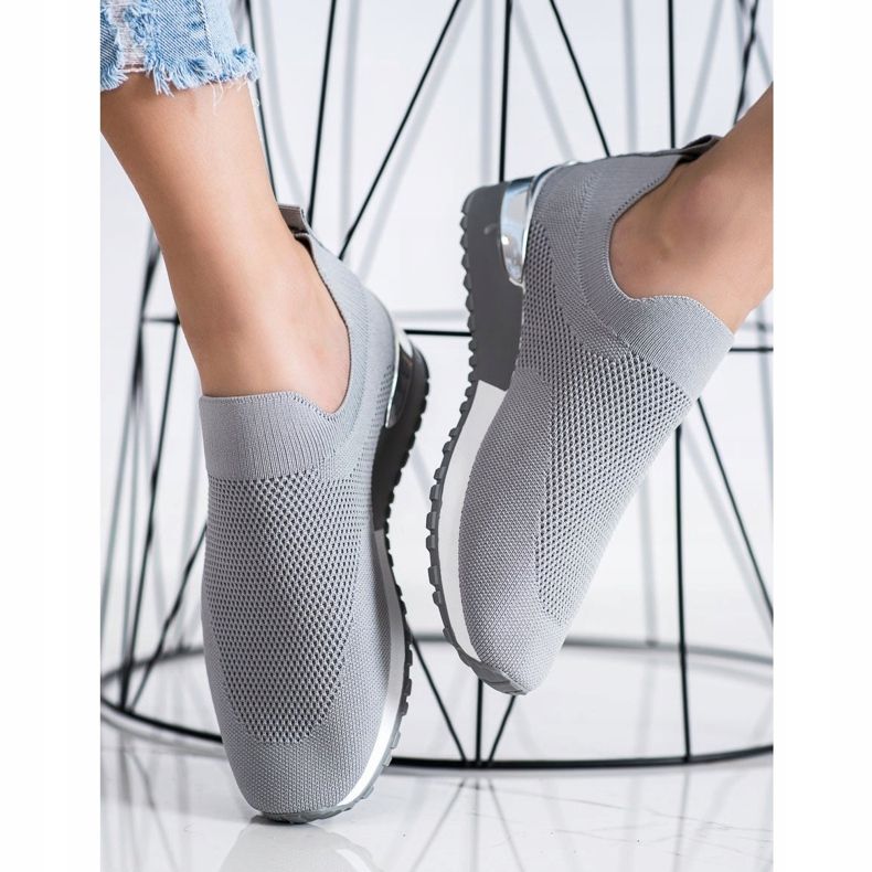 Renda Tênis Cinza Openwork 2