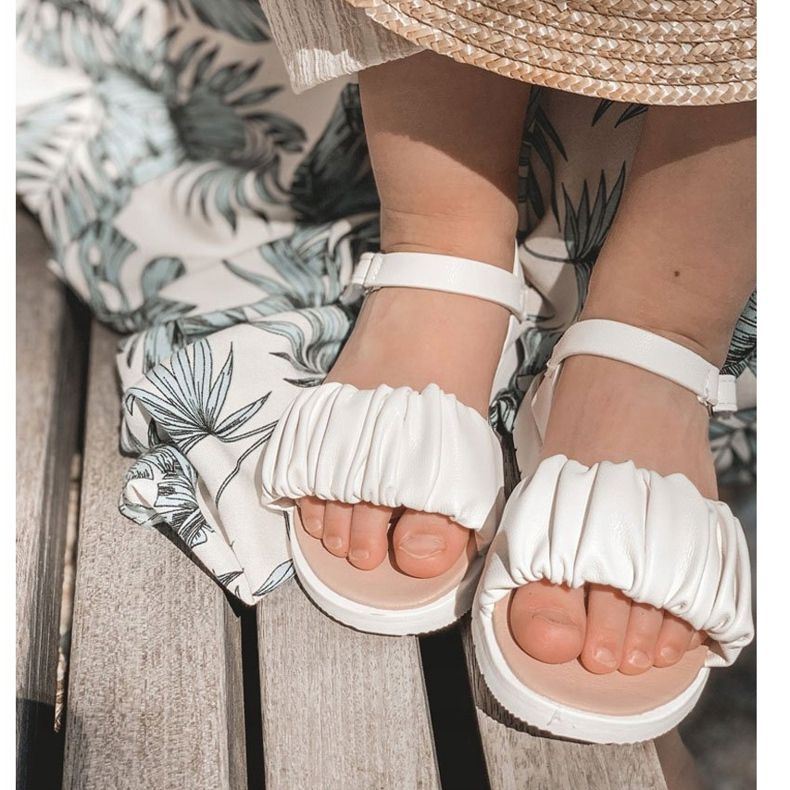 FR1 Sandálias infantis com velcro branco Aimy 4