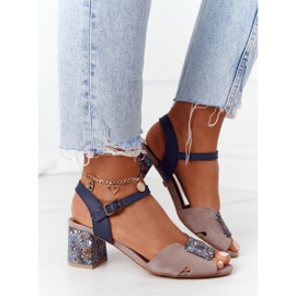 Sandálias de salto alto de couro Maciejka 04120-43 Bege-Azul Marinho 2