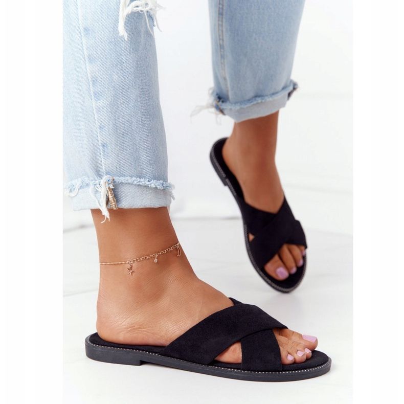 Chinelos femininos de veludo preto Edesa 1