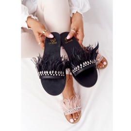 Chinelos Lu Boo Preto Com Penas 2