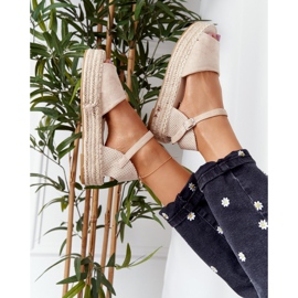 Sandálias bege Megara na plataforma trançada 1