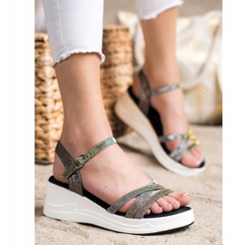 Small Swan Sandálias brilhantes em cunha preto 1