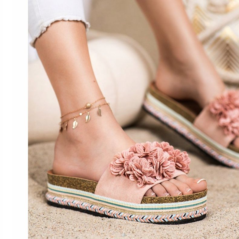 SHELOVET Chinelos na plataforma com enfeite rosa 1