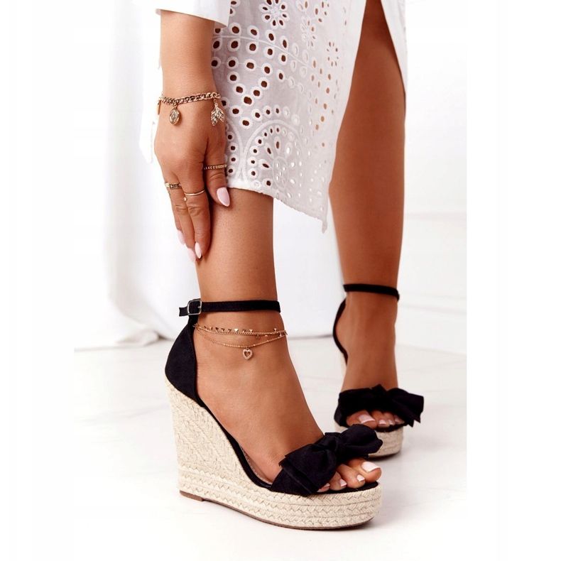 Sandálias de cunha preta com trança preta Vá em frente preto 2