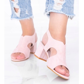 Sandálias rosa em um poste baixo Buenna 1