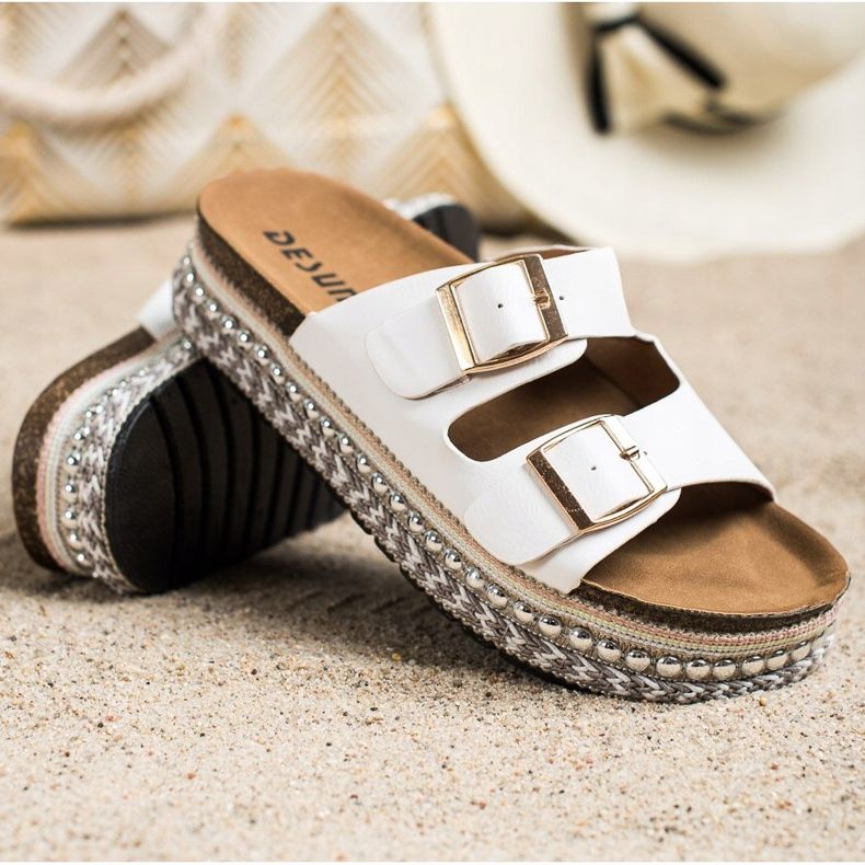 SHELOVET Chinelos Com Plataforma Decorativa branco 1