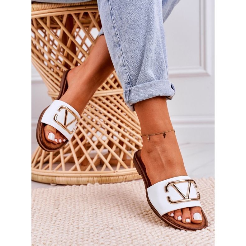 Nicole Chinelos femininos clássicos de couro branco evie dourado 5