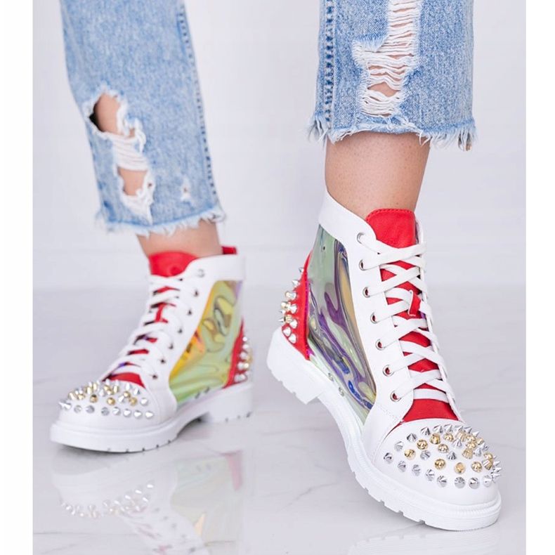 Botas brancas e vermelhas transparentes com tachas Lea branco vermelho 1