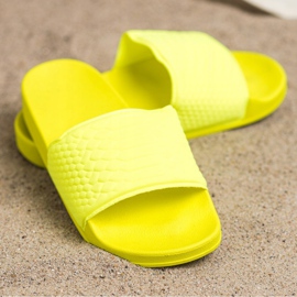 Kayla Chinelos amarelos clássicos 1