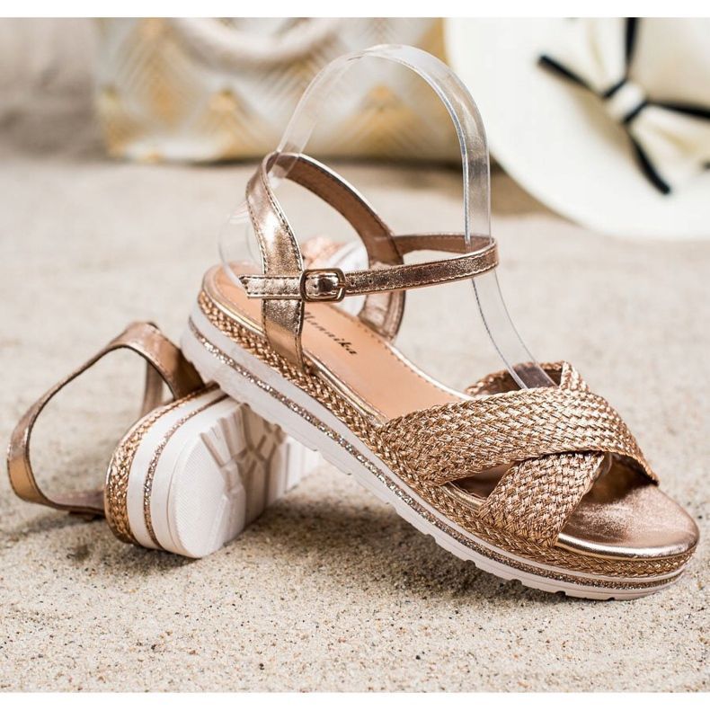 Mannika Sandálias douradas na plataforma dourado 1