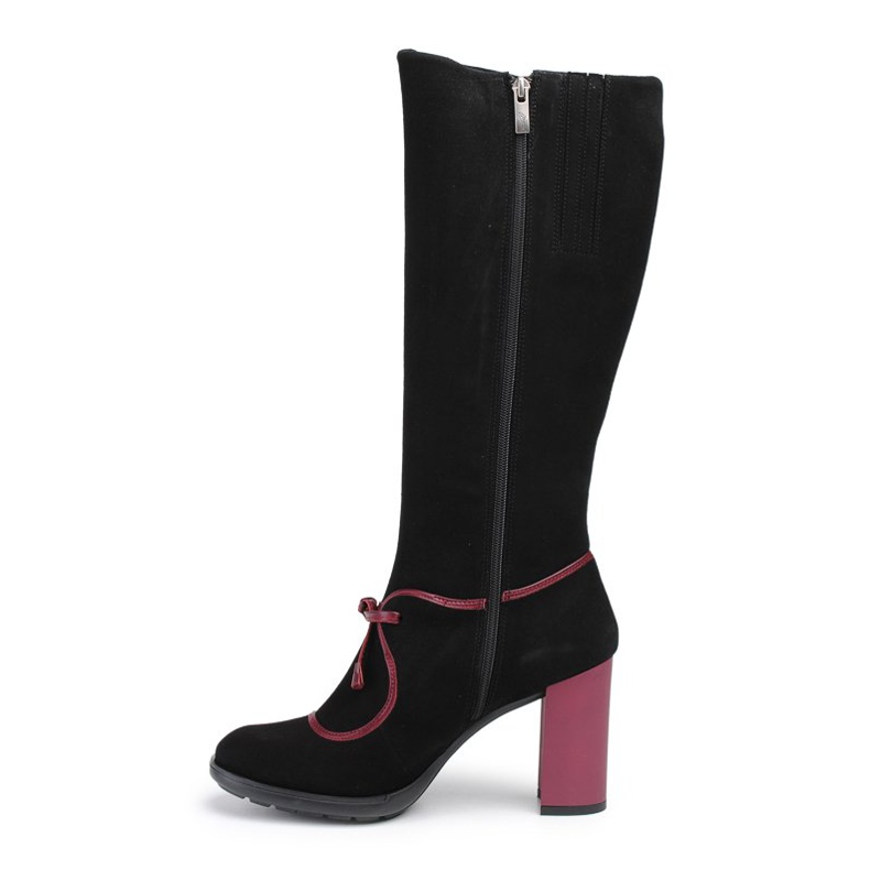Marco Shoes Botas de couro camurça preta com salto roxo e inserções roxas preto tolet 1