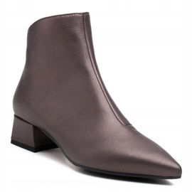 Marco Shoes Botas Marco 1288B com salto baixo em couro marrom 1
