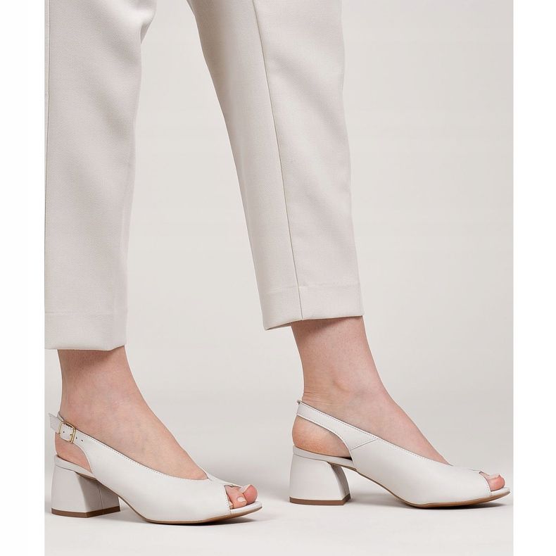 Marco Shoes Sandálias de couro branco 1573P com salto estável 1