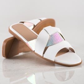 SHELOVET Chinelos com inserção Holo branco 1 SHELOVET Chinelos com inserção Holo branco 1
