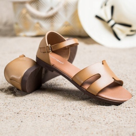 Ideal Shoes Sandálias clássicas feitas de couro ecológico marrom 1