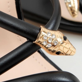 Chinelos pretos M311P pretos em um alfinete 2