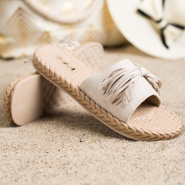 SHELOVET Chinelos com franjas bege 1 SHELOVET Chinelos com franjas bege 1