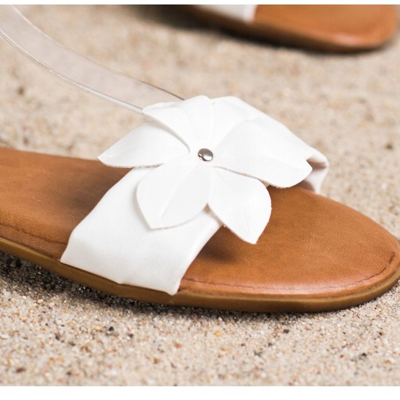 Diamantique Sandálias Brancas Com Uma Flor branco 2