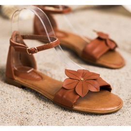 Diamantique Sandálias Marrons Com Flor castanho 1