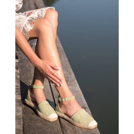 Small Swan Alpercatas verdes com fivela 2