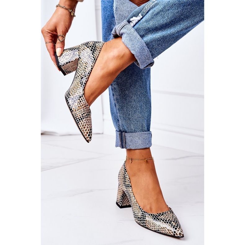 Bombas de couro com sapatos Lewski padrão animal 2801 preto-bege 2