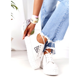 Tênis feminino branco grande vida na cidade 3