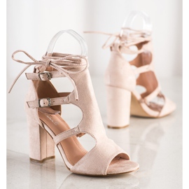 Bestelle Sandálias Fechadas com Amarração bege 1 Bestelle Sandálias Fechadas com Amarração bege 1