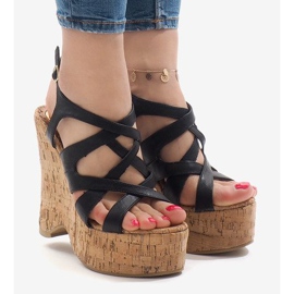 Sandálias pretas de cunha 10193 preto 1