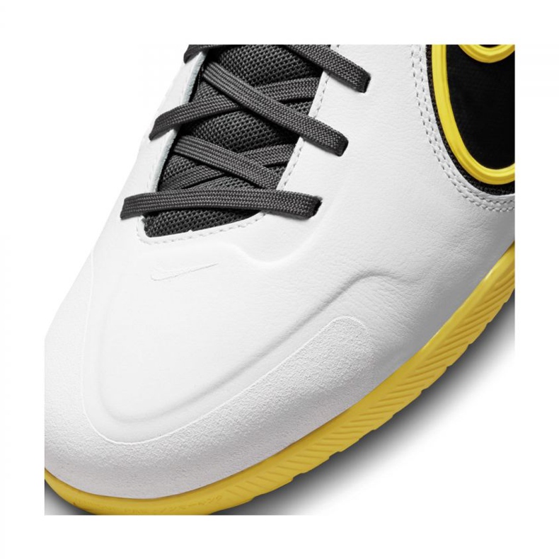 Chuteiras Nike React Legend 9 Pro Ic M DA1183-107 multicolorido branco 2 Chuteiras Nike React Legend 9 Pro Ic M DA1183-107 multicolorido branco 2