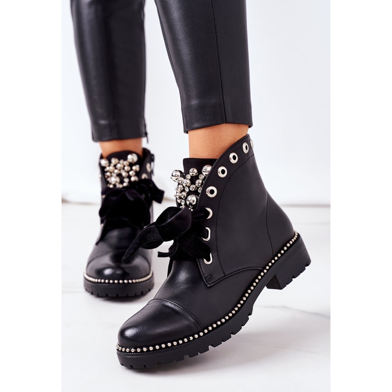 PS1 Botas quentes com pérolas de metal, strass e fita preta Perla preto 2 PS1 Botas quentes com pérolas de metal, strass e fita preta Perla preto 2