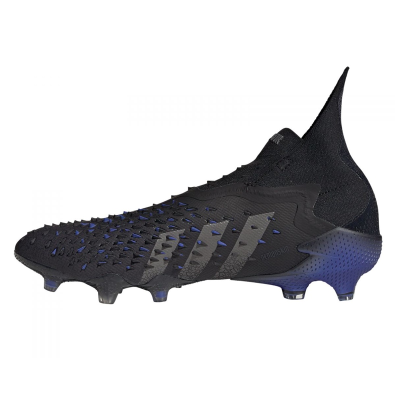 Chuteiras Adidas Predator Freak + Fg M FY6241 preto preto 2