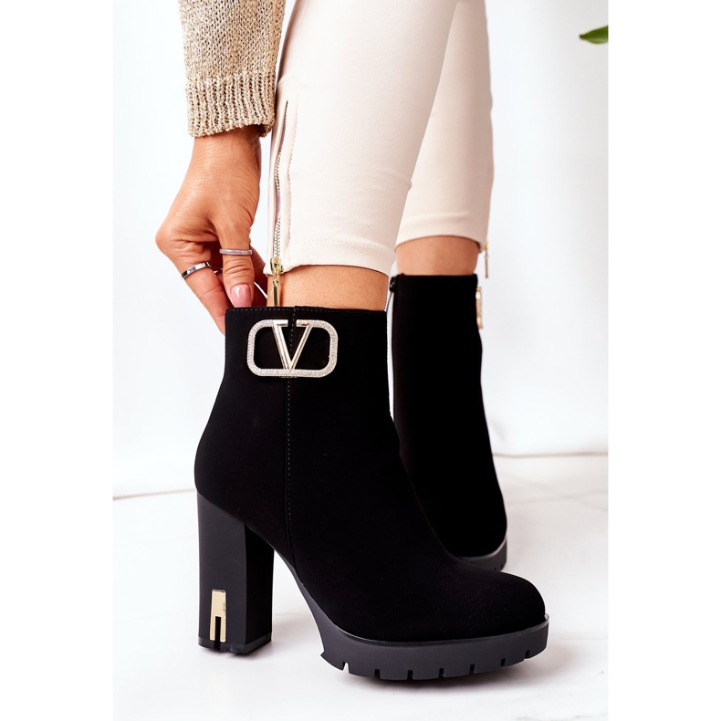 PS1 Botas pretas quentes em um bar maravilhoso preto dourado 1