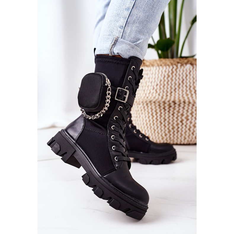 PS1 Trabalhadores calorosos com pele negra olham para mim preto 2