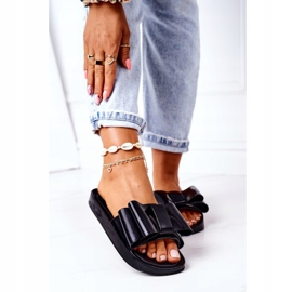 PS1 Chinelos de borracha com laço preto abril 1 PS1 Chinelos de borracha com laço preto abril 1