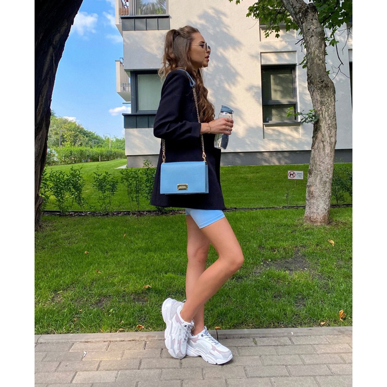 Sapatos esportivos femininos com espuma viscoelástica Big Star HH274255 branco-violeta tolet cinza 1