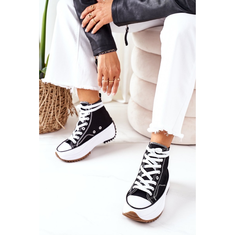 FJ1 Tênis de cano alto na plataforma Electric Love Black branco preto 2