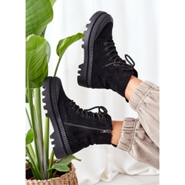 PV1 Trabalhadores de camurça na plataforma preta, aqui estou eu preto 1