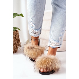 BM Chinelos com Pele Natural Camel Elsa castanho 1