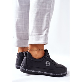 Tênis de couro na plataforma preta Big Star II274074 preto 2