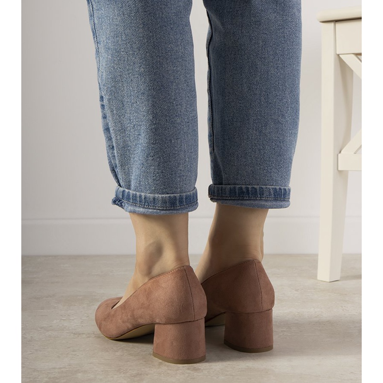 Bombas rosa na postagem Sempre 2