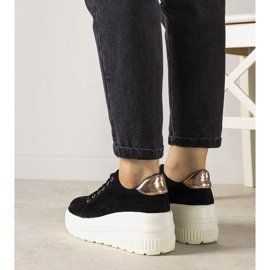 Tênis esportivos pretos com sola alta Rapter 2 Tênis esportivos pretos com sola alta Rapter 2