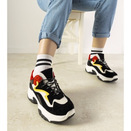 PA1 Tênis preto com sola alta Monica 1