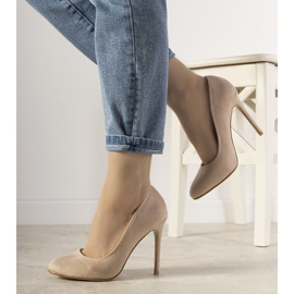 Sapatos bege com salto Dermeno 1