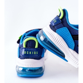Calçado desportivo infantil com velcro ABCKIDS azul-preto 2