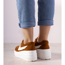 Tênis esportivos marrons com sola alta Chillout marrom 2