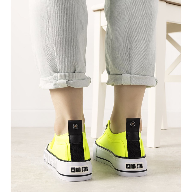 Tênis de néon amarelo Alexa Big Star para mulheres 1
