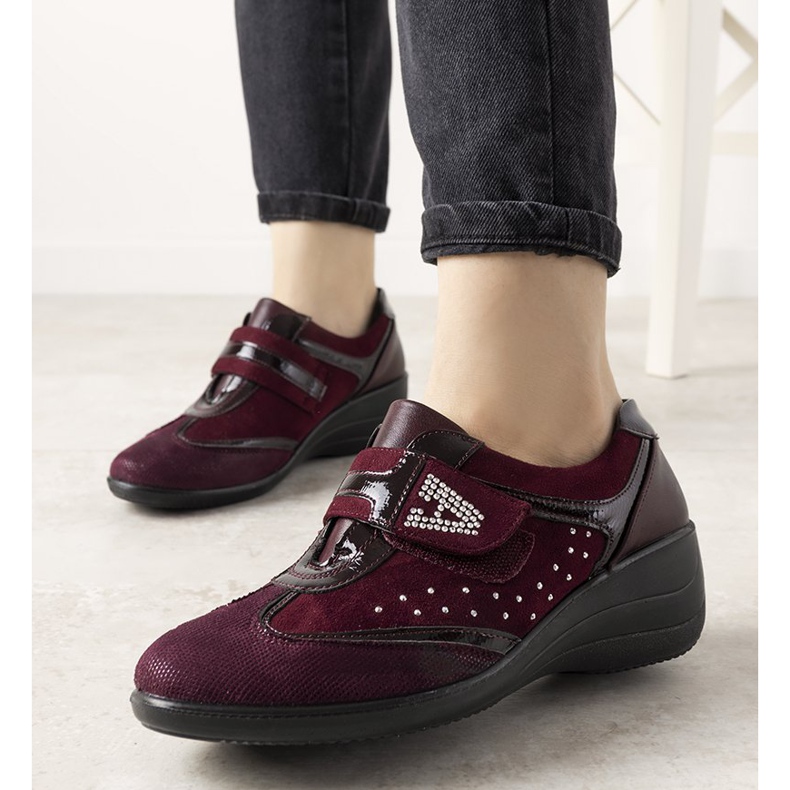 Brogues marrons na cunha Merante vermelho 1