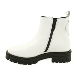 Caprice Botas pintadas para mulheres brancas de couro 9-25461-27 122 branco 2
